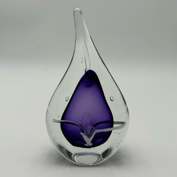 Signed Adam Jablonski Tear Drop Paperweight Purple Art Glass - Picture 4 of 10
